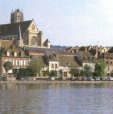 VILLENEUVE SUR YONNE